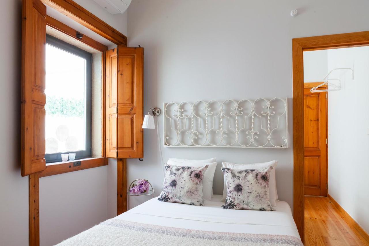 Alfama Terrace Apartment With Authentic XVIII Tiles And Historic Notes 3 Bedrooms & 2 Bathrooms Ac Lisbon Exterior photo